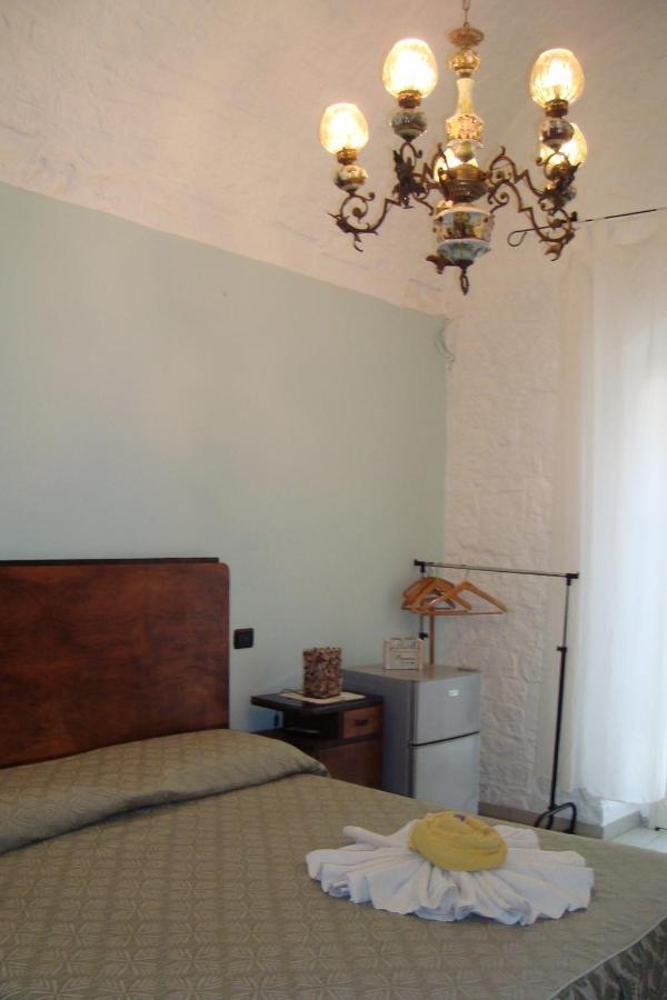 B&B Masseria Sd Di Manchisi โมโนโปลี ภายนอก รูปภาพ